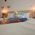Aparthotel Sapphire 2*