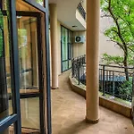Sapphire Aparthotel 2*