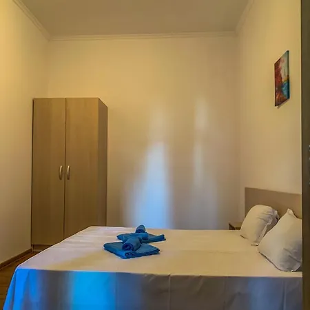 Sapphire Aparthotel