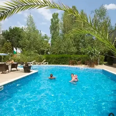 Aparthotel Sapphire Sluneční pobřeží